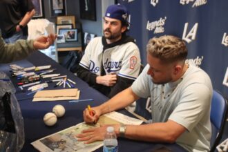 Miguel Rojas, Legends' Attic