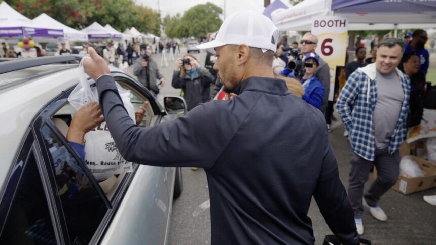 Mookie Betts, 5050 Foundation, Los Angeles Dodgers Foundation