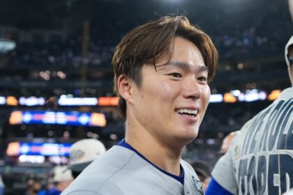 Yoshinobu Yamamoto, 2025 World Series