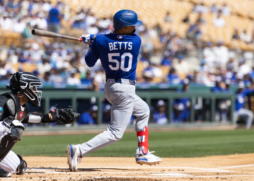 Mookie Betts takes major step in rehab from right oblique injury