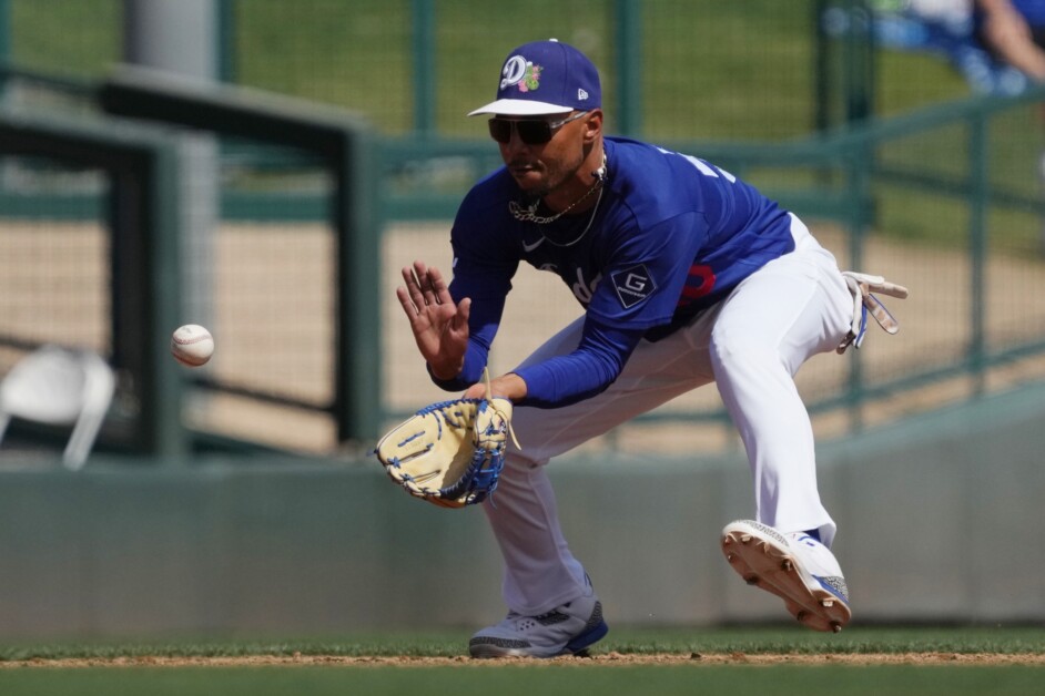 MLB Top-10 Shortstops Right Now 2026: Mookie Betts Ranked Top-5