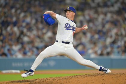 Jack Dreyer, Dodgers gold series jersey