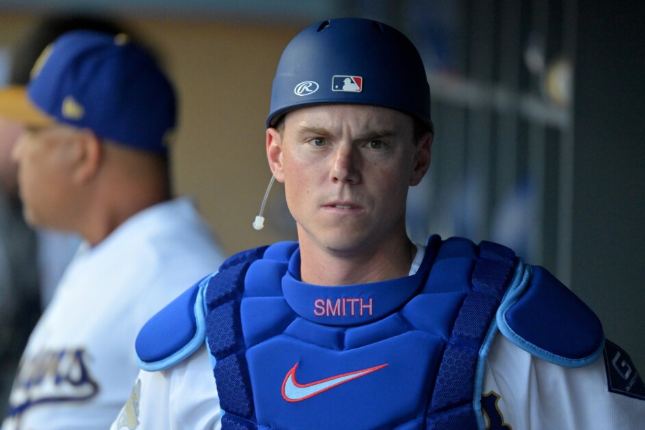 Will Smith remains out of Dodgers lineup due to back tightness