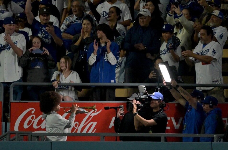 Edwin Diaz shares feelings on trumpets at Dodger Stadium