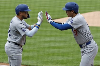 Miguel Rojas, Shohei Ohtani
