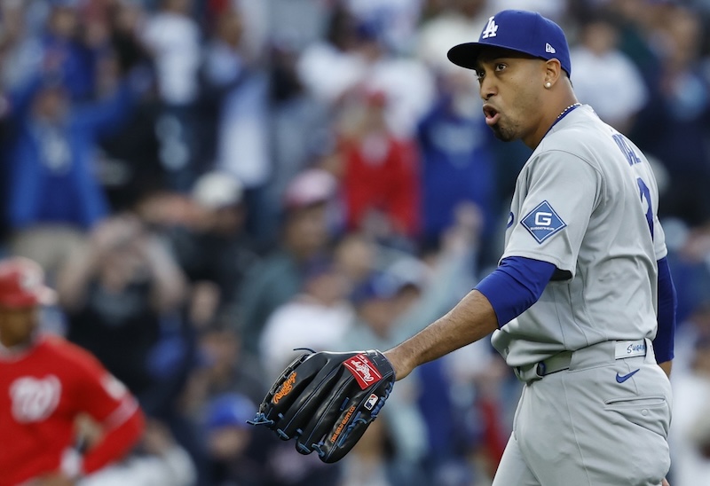Edwin Díaz, Dodgers win