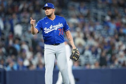 Miguel Rojas, blue Dodgers alternate jersey