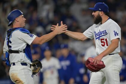 Will Smith, Alex Vesia, Dodgers win