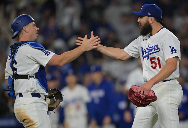 Will Smith, Alex Vesia, Dodgers win