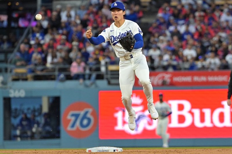 Hyeseong Kim Compared To Andrelton Simmons