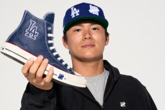 Yoshinobu Yamamoto, UNDEFEATED Dodgers Chuck 70