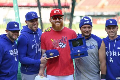 Max Muncy, Freddie Freeman, Dustin May, Miguel Rojas, Will Smith, Dodgers gold hat, 2025 Dodgers World Series ring
