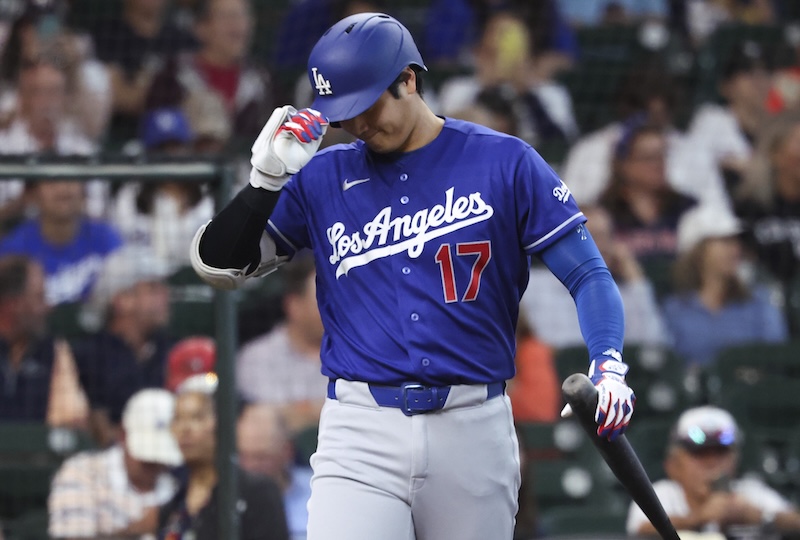 Dave Roberts makes clear what Dodgers are considering with Shohei Ohtani