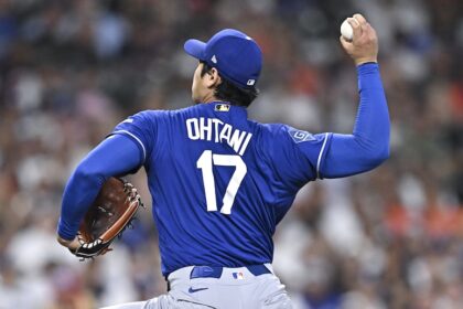 Shohei Ohtani, blue alternate Dodgers jersey