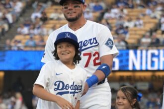 Miguel Rojas, son Aaron, daughter Amber