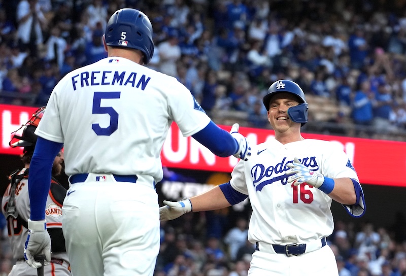 Freddie Freeman, Will Smith leadoff home run
