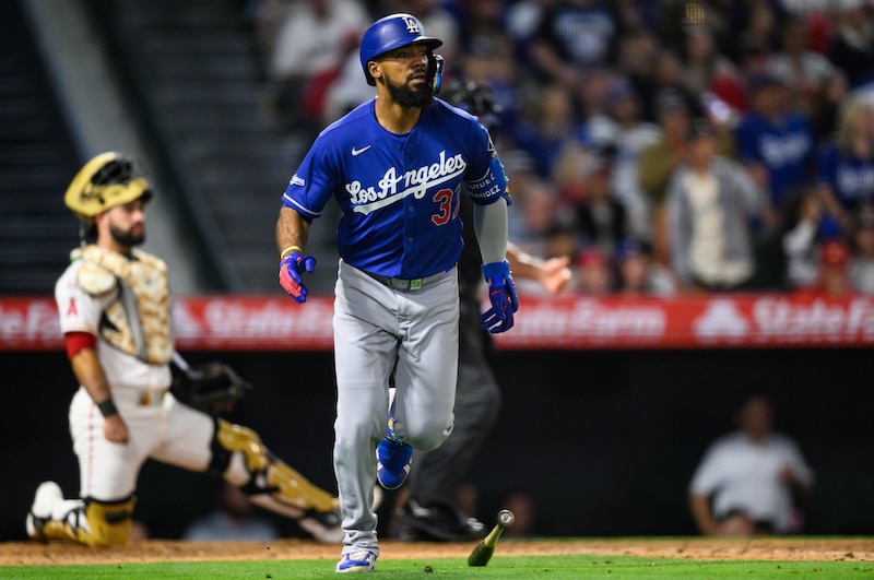 Dave Roberts 'challenged' Teoscar Hernandez with lineup change