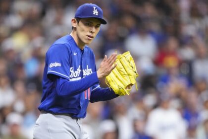 Roki Sasaki, alternate Dodgers road jersey