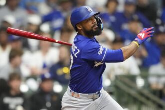 Teoscar Hernández, alternate Dodgers road jersey