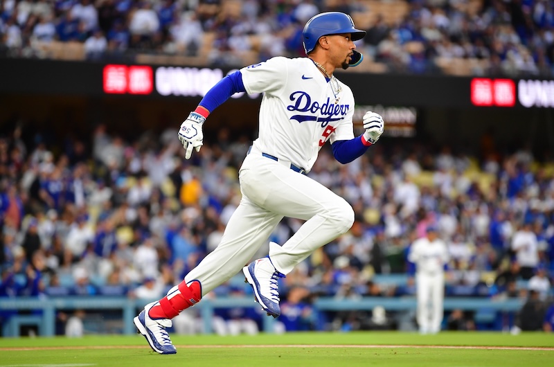 Mookie Betts powers Dodgers to win after Kike, Ohtani removed from game