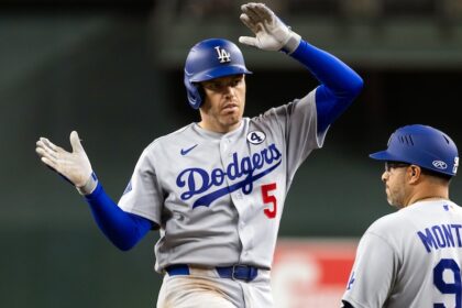 Freddie Freeman, Petie Montero, Dodgers celebration, Lou Gehrig Day