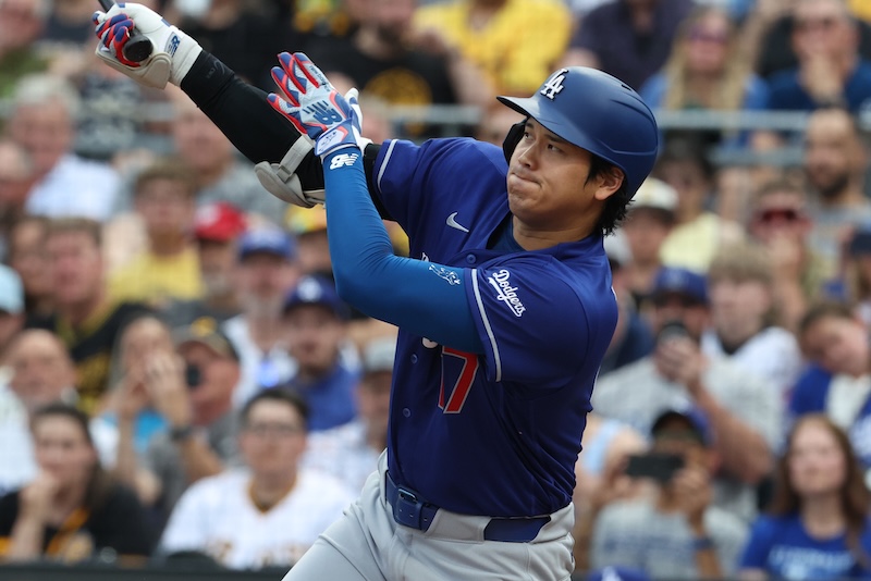 Shohei Ohtani, alternate Dodgers road jersey