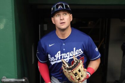 Ryan Ward, alternate Dodgers road jersey