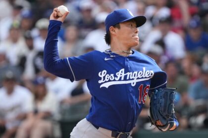 Yoshinobu Yamamoto, alternate blue Dodgers road jersey