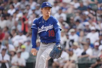 Yoshinobu Yamamoto, alternate blue Dodgers road jersey