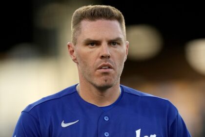 Freddie Freeman, alternate Dodgers road jersey