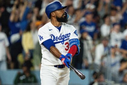 Teoscar Hernández grand slam