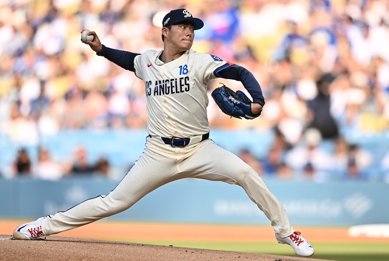 Dave Roberts Impressed With Yoshinobu Yamamoto's Durability