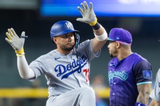 Miguel Rojas, Ketel Marte, Dodgers celebration, Diamondbacks City Connect
