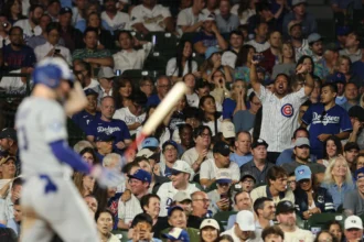 Kyle Tucker, Cubs fans, Dodgers fans