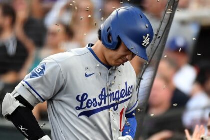 Shohei Ohtani home run, Dodgers sunflower seeds celebration