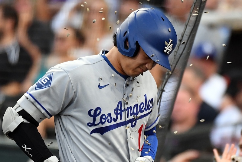 Shohei Ohtani home run, Dodgers sunflower seeds celebration