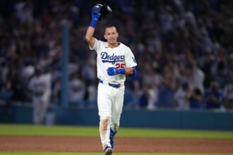 Tommy Edman, Dodgers walk-off win, 2026 MLB Players Weekend