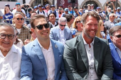 Jaime Jarrín, Joe Davis, Clayton Kershaw, Bob Costas, Jorge Jarrín, Orel Hershiser Hollywood Walk of Fame ceremony